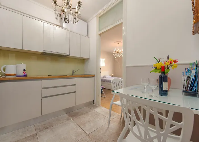 Апартаменты Oasis With Sea View Задар